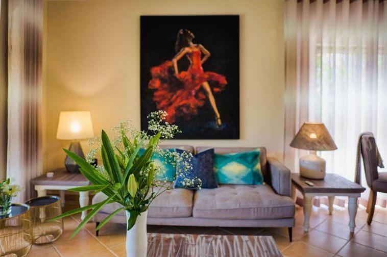 2Bedroom Bungalow Heated Shared Pool ,Near Carvoeiro And Ferrugudo Ngoại thất bức ảnh