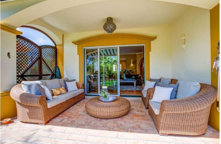 2Bedroom Bungalow Heated Shared Pool ,Near Carvoeiro And Ferrugudo Ngoại thất bức ảnh